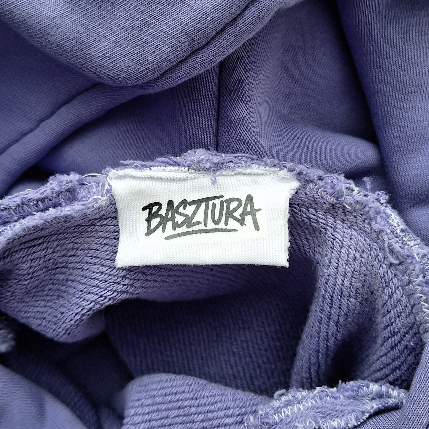 Boxy w Odcieniu Lawendy